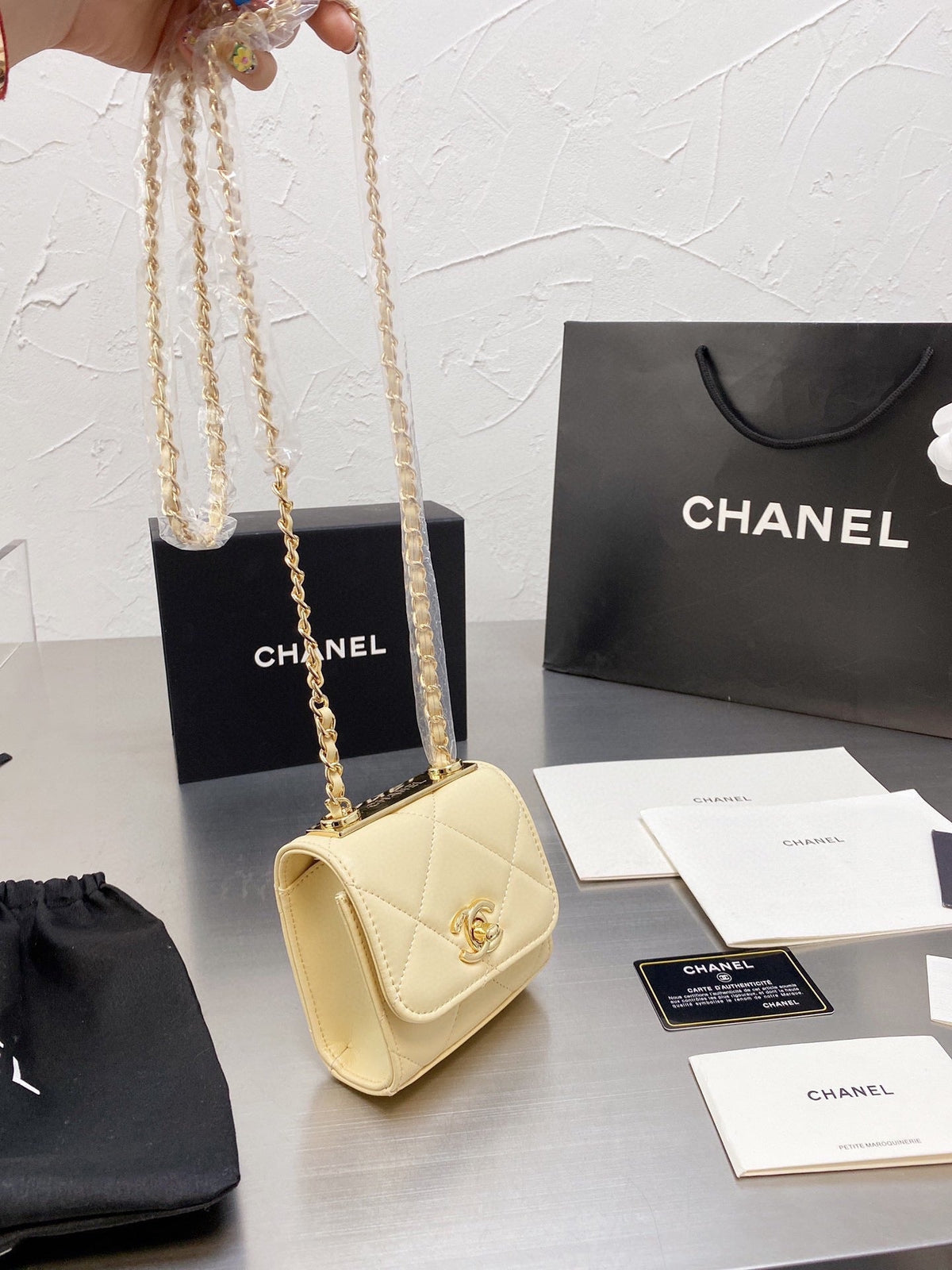 Mini-Box-Ketten-Tasche