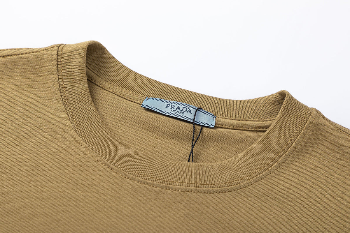 T-Shirt mit Prägedruck