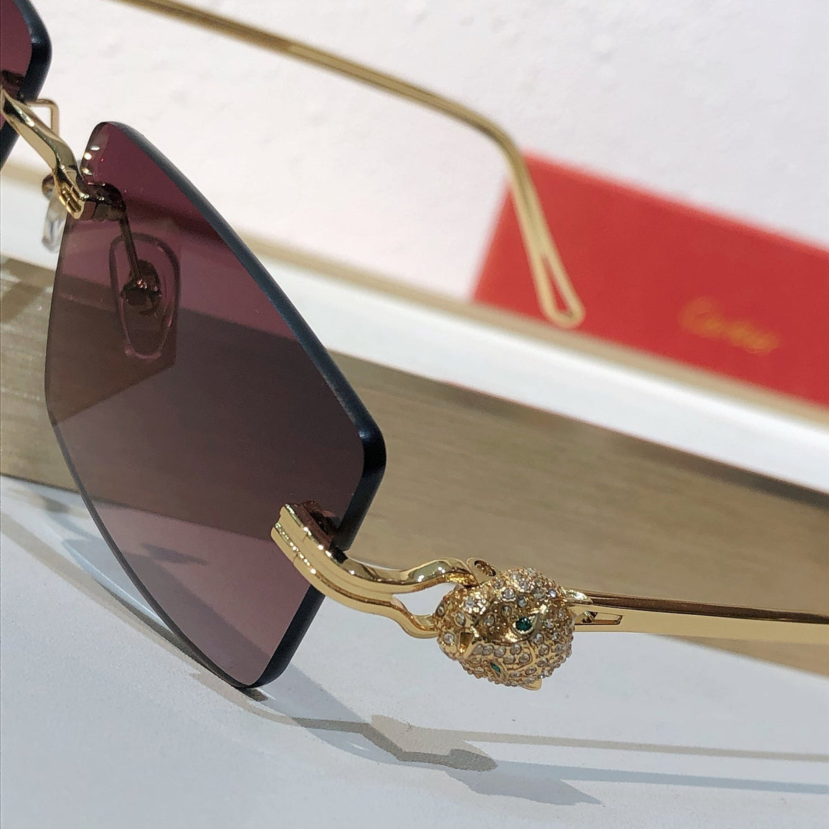 10-farbige randlose Sonnenbrille mit Pantherkopf CT0647S