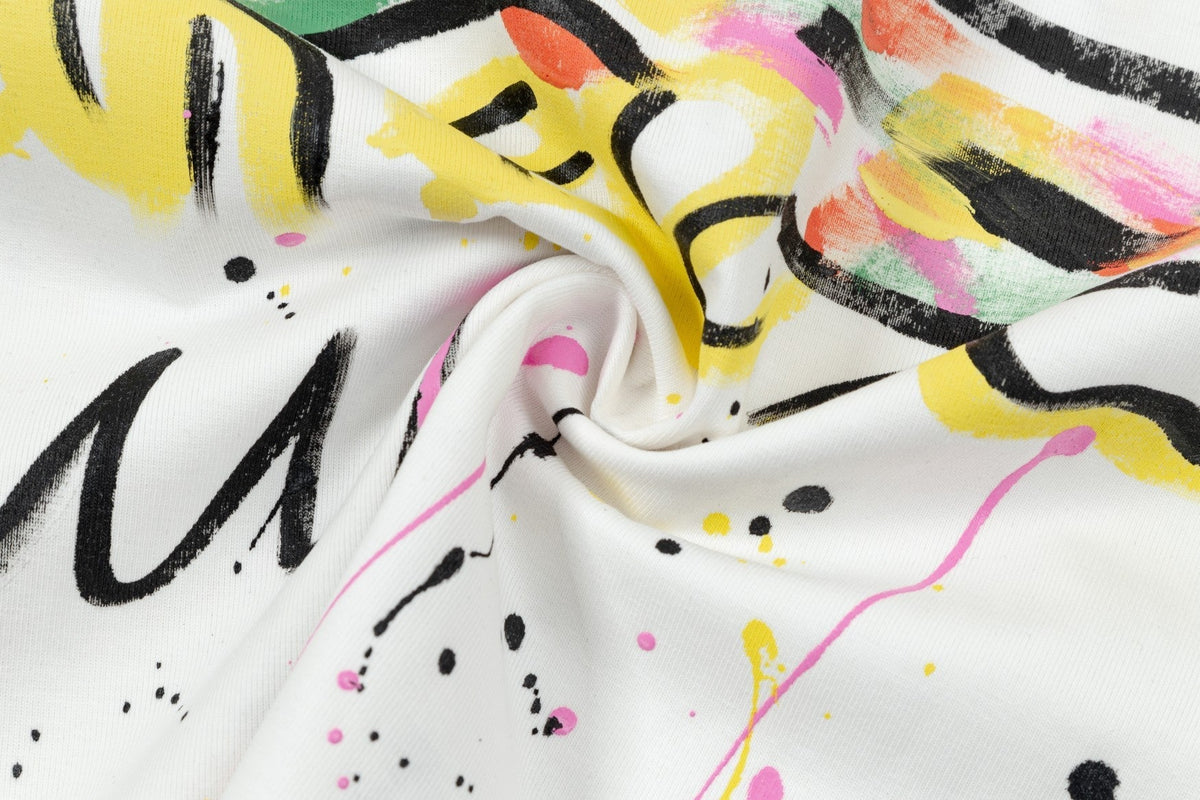 Buntes handgemachtes Graffiti-T-Shirt