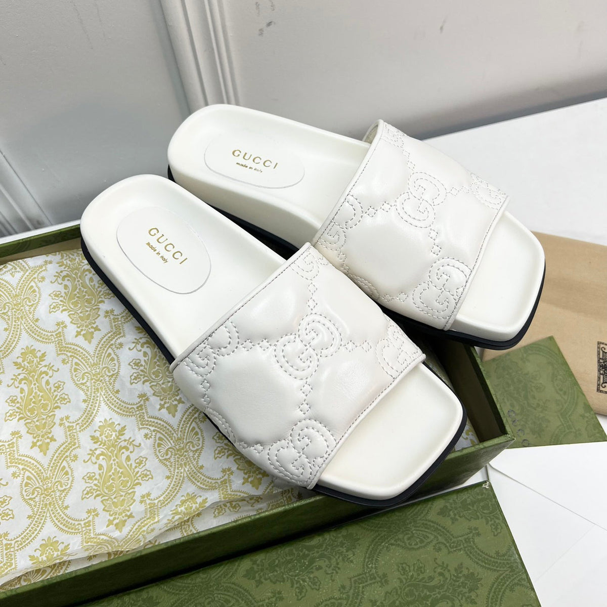 Trendy Embossed Flat Slippers