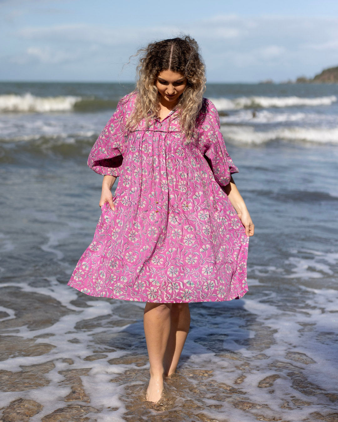 Sama kurzes Kleid in Daisy