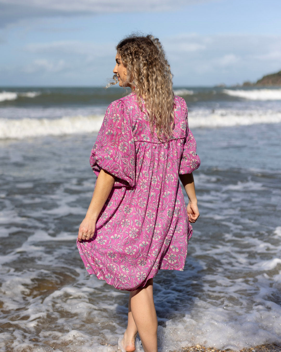 Sama kurzes Kleid in Daisy