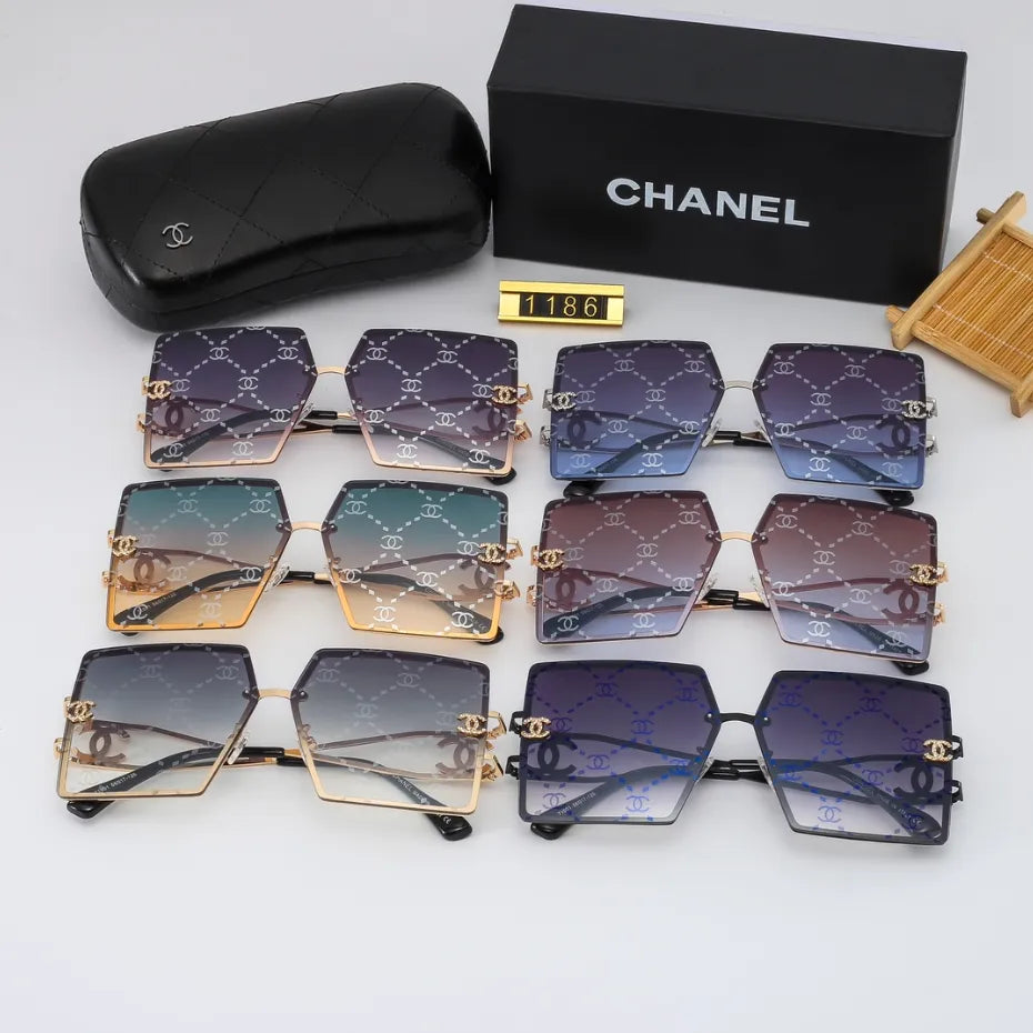 Retro-Sonnenbrille mit Wasserzeichen-Schriftzug und Metallrahmen