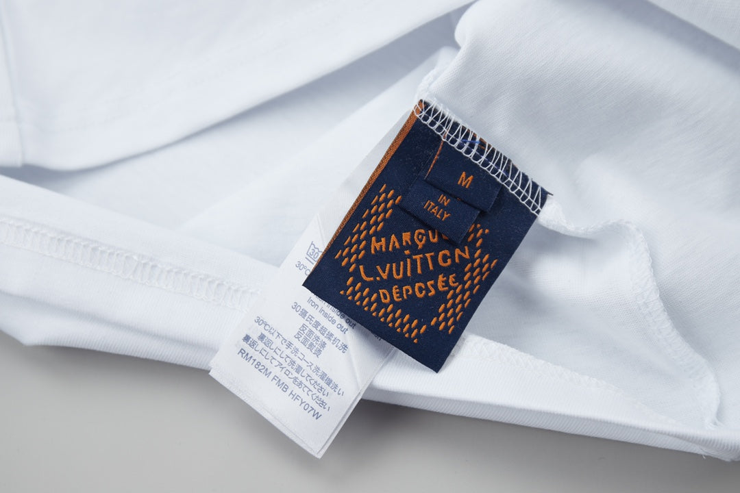 T-Shirt mit einfachem Buchstaben-Print