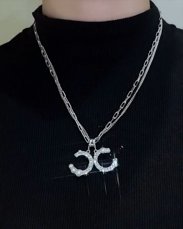 Doppelte Diamant-Halskette mit Buchstaben