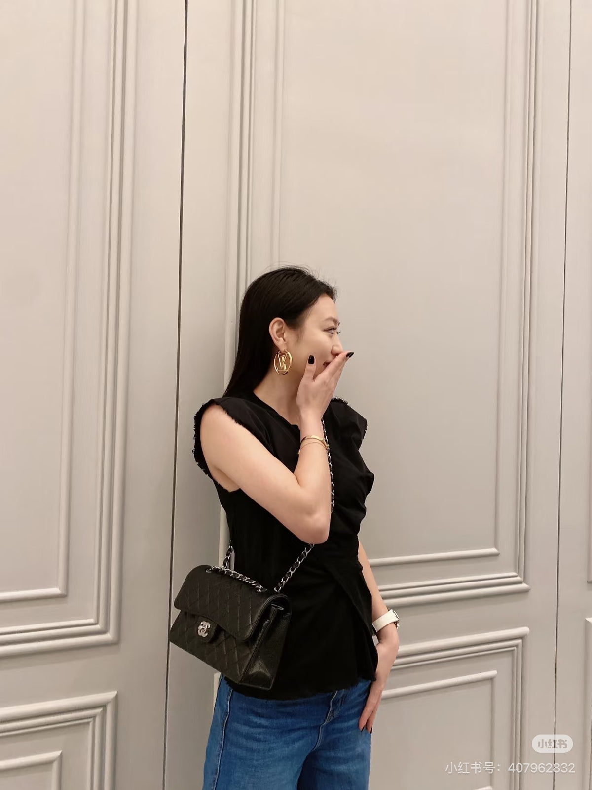 Classic Black Quilted Leather Bag | Black & Gold 🖤