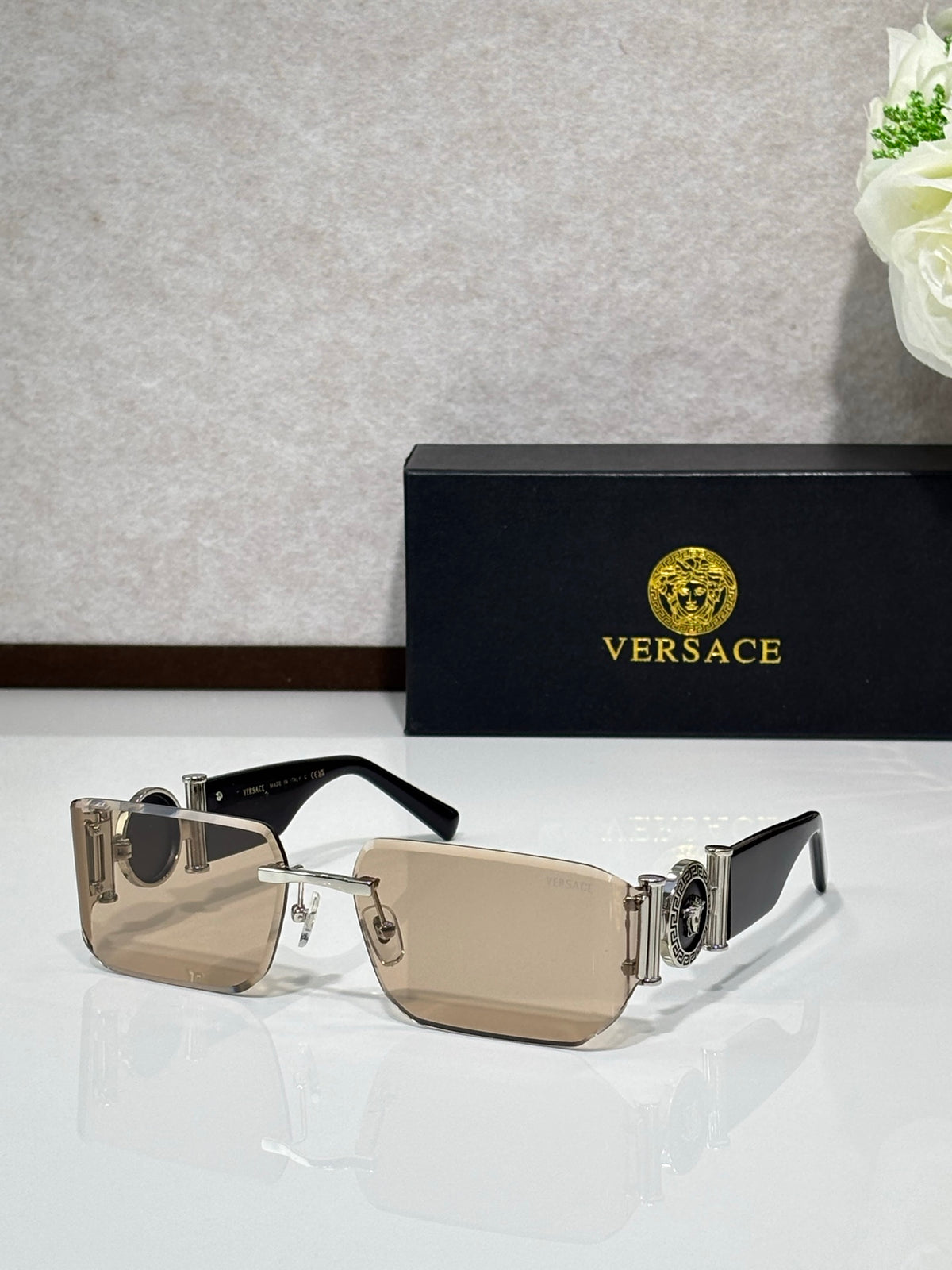Futuristic Shield Sunglasses - VE6773