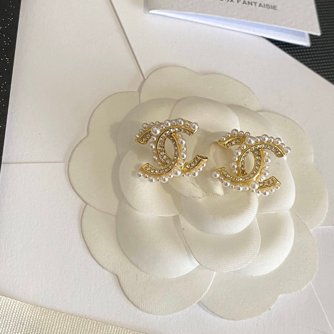 Strassperlen Elegante Ohrstecker