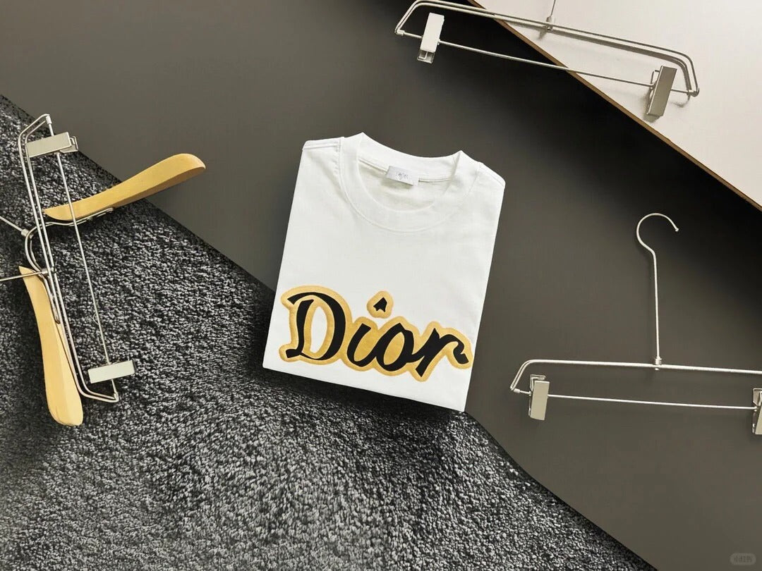Rundhals-T-Shirt mit Lederlogo und kurzen Ärmeln