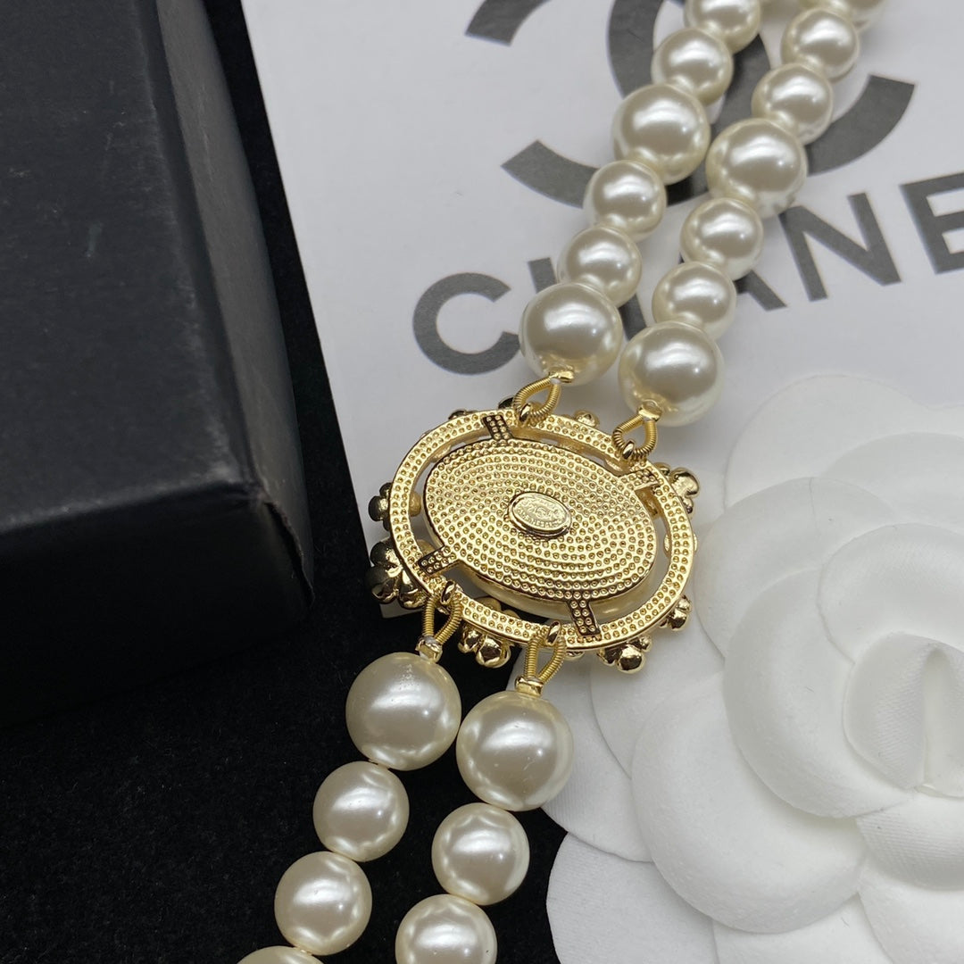 Elegante Doppelperlenkette