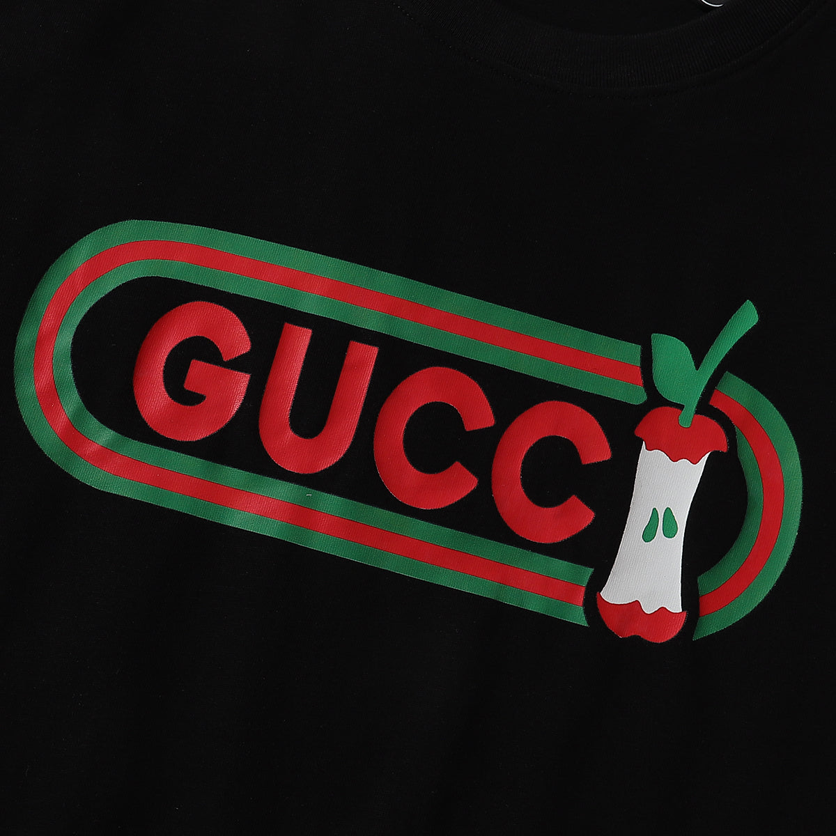 Kreatives Apple-Print-T-Shirt