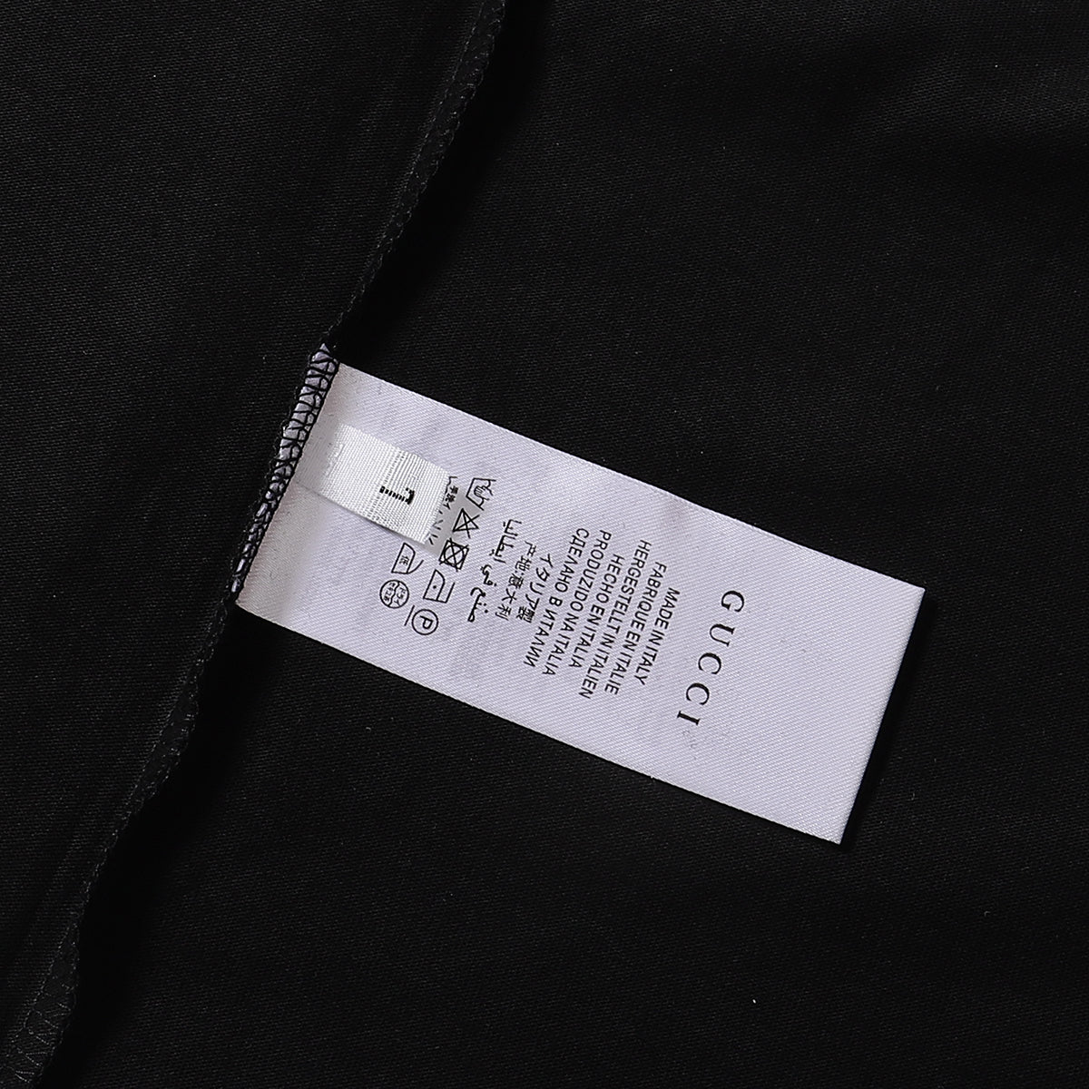 Kreatives bedrucktes T-Shirt