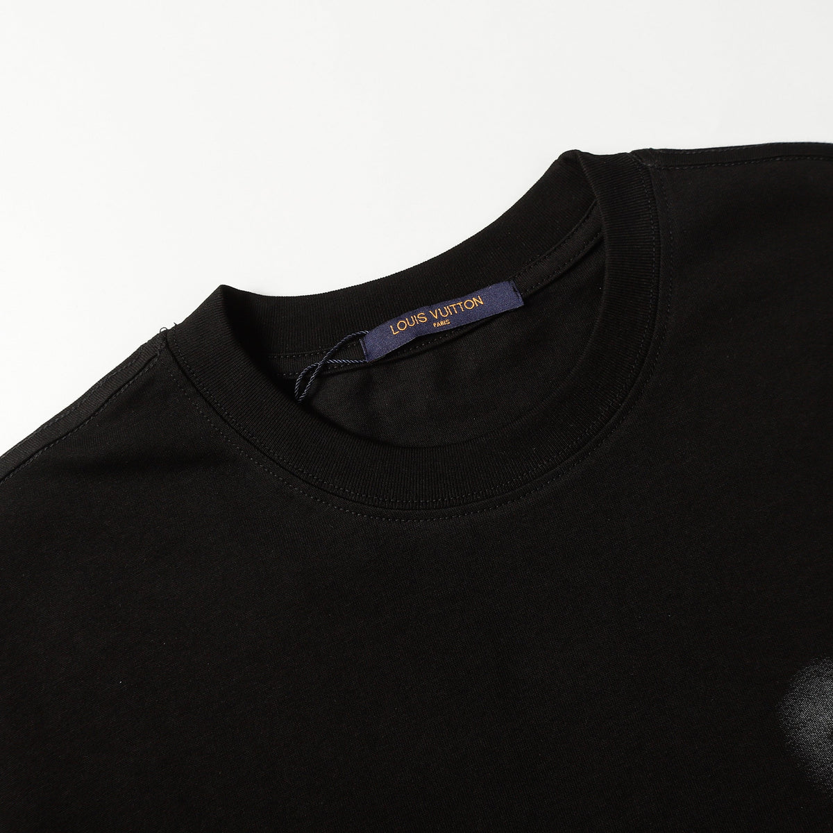 Leinen-gefärbtes bedrucktes T-Shirt