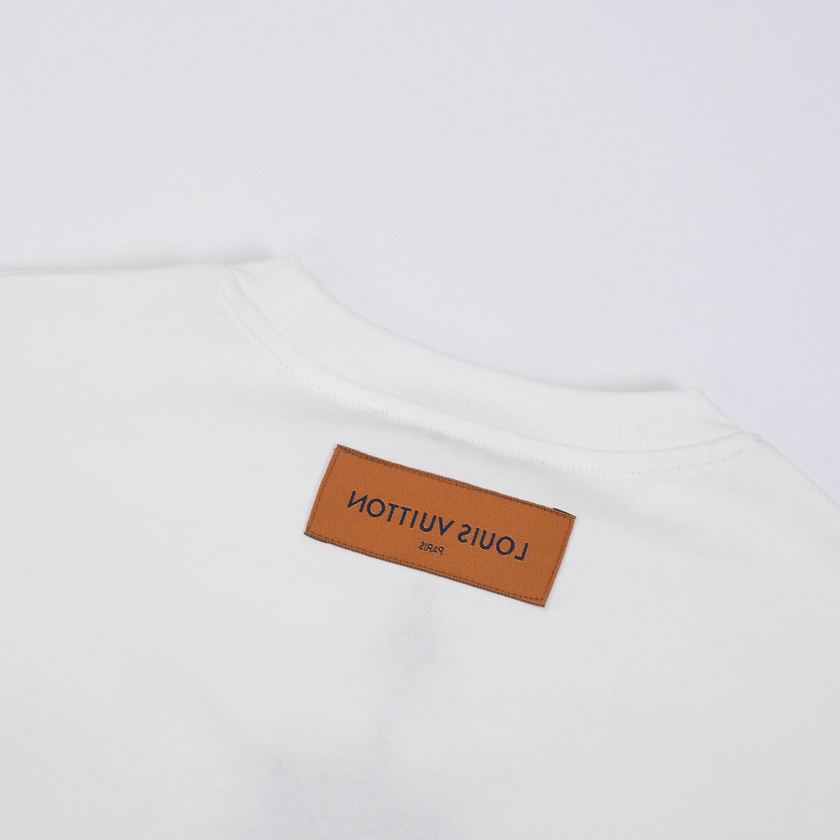 NEU 0402 T-Shirt