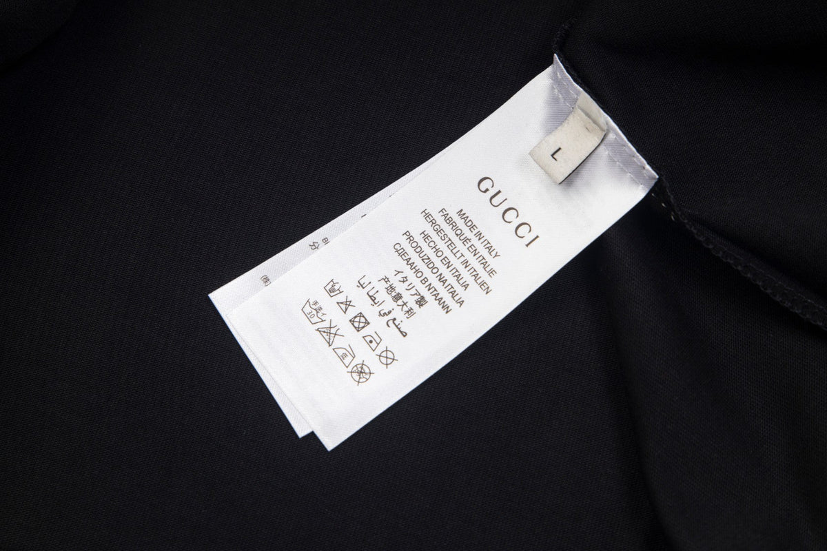 Bedrucktes T-Shirt