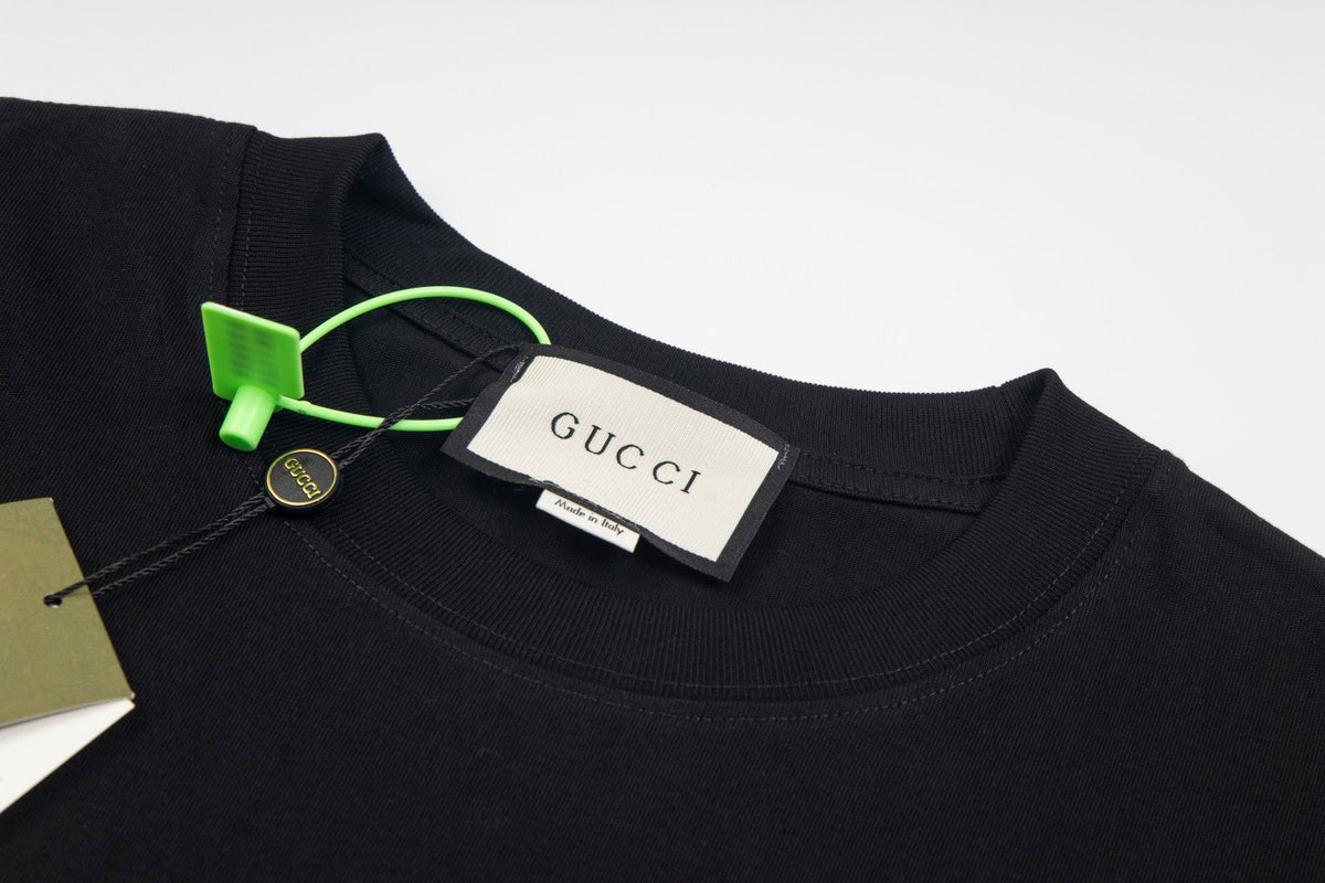 T-Shirt mit Prägedruck