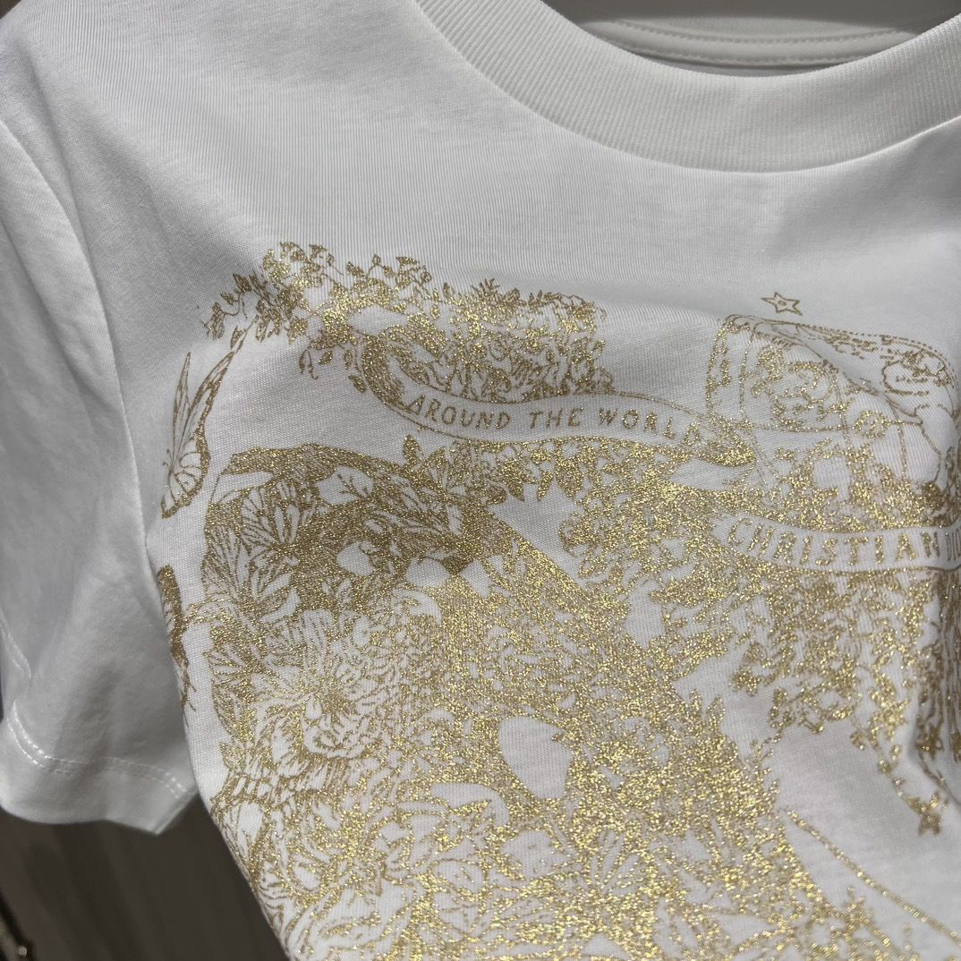 Butterfly Around the World Damen T-Shirt mit Motiv