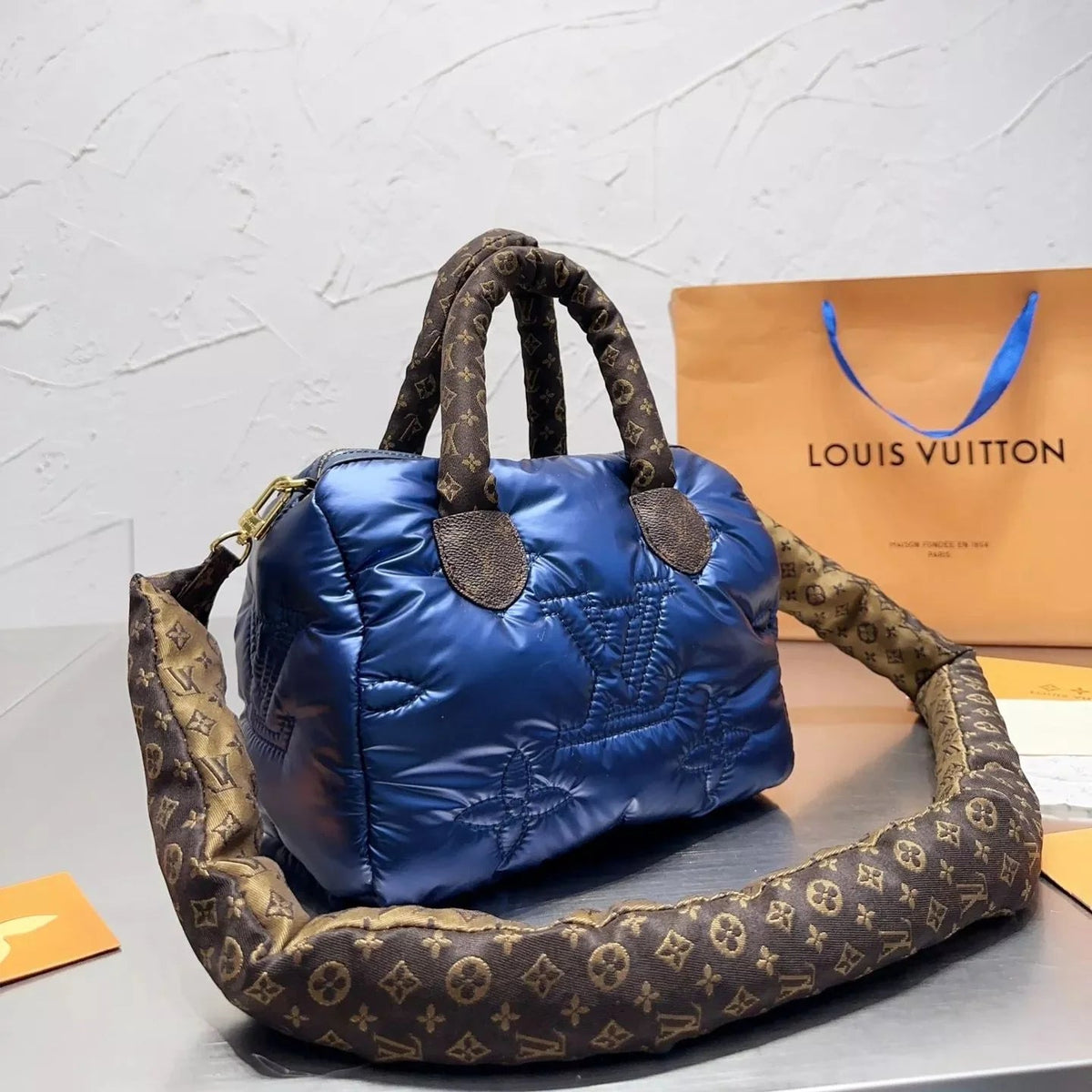 Unique Padded Pillow Bag