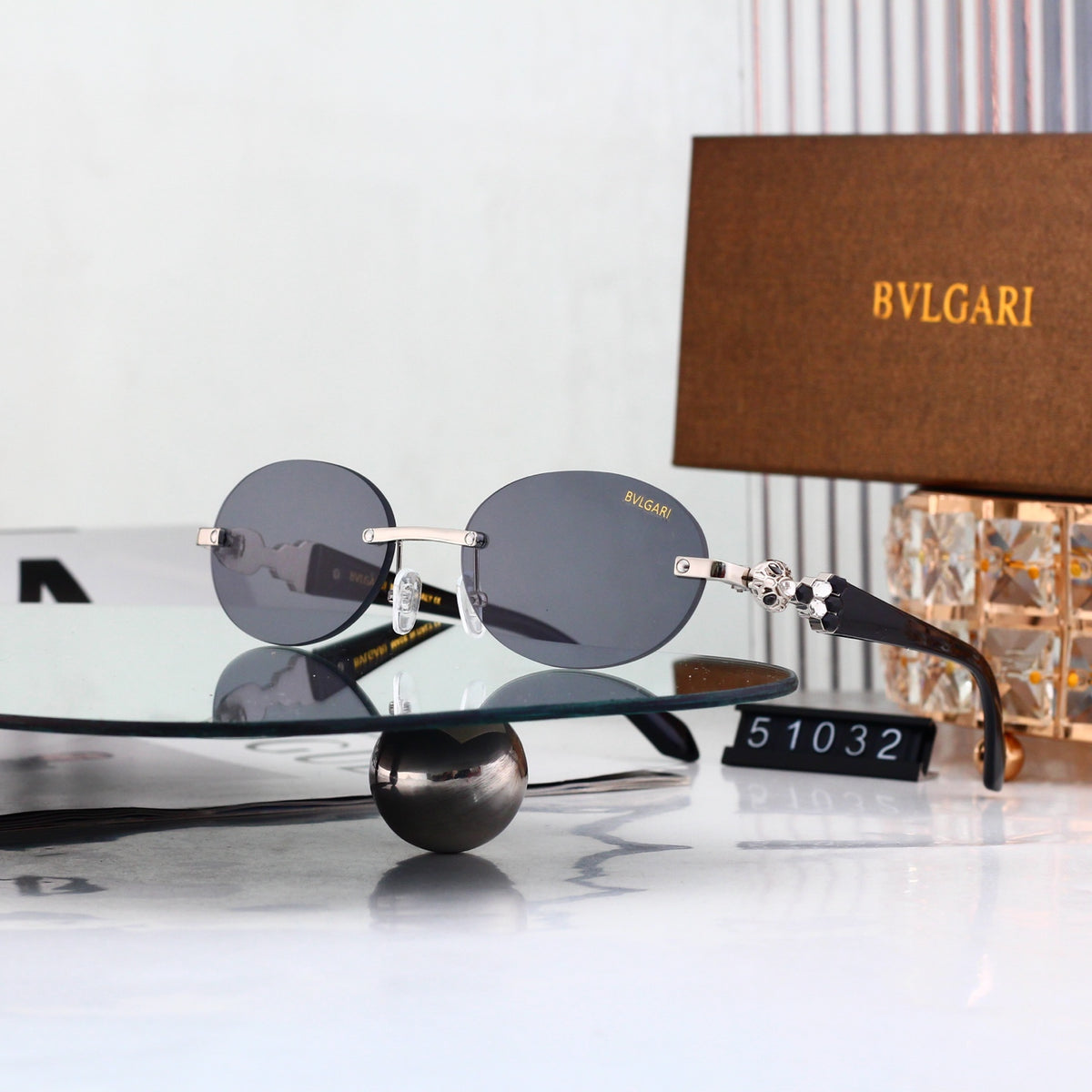 Luxury Rimless Wave Cut Oval Sunglasses - 51032