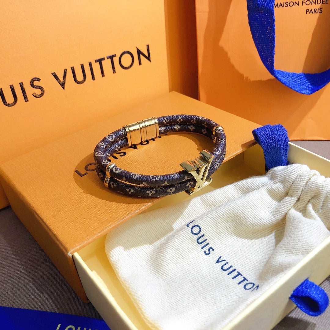 Doppeltes Lederarmband