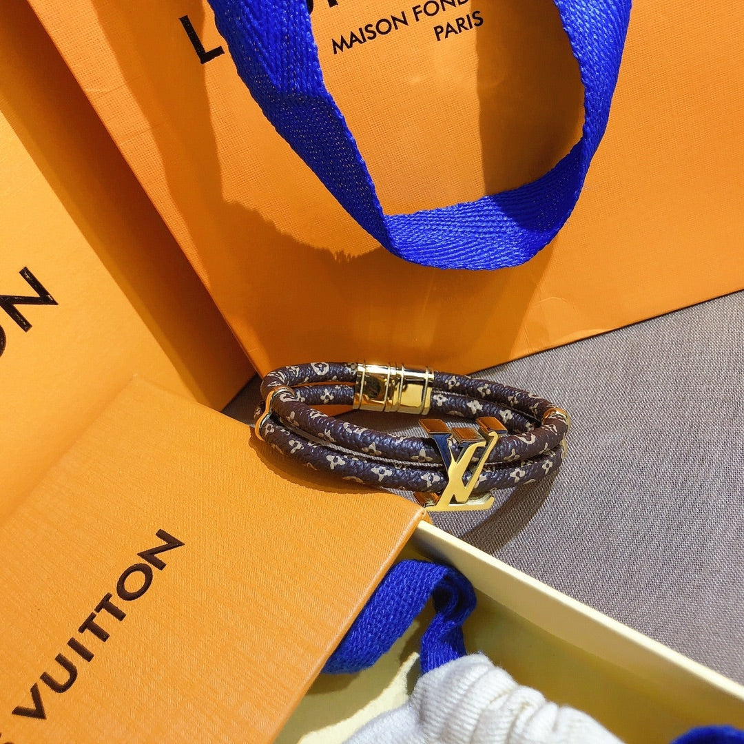Doppeltes Lederarmband