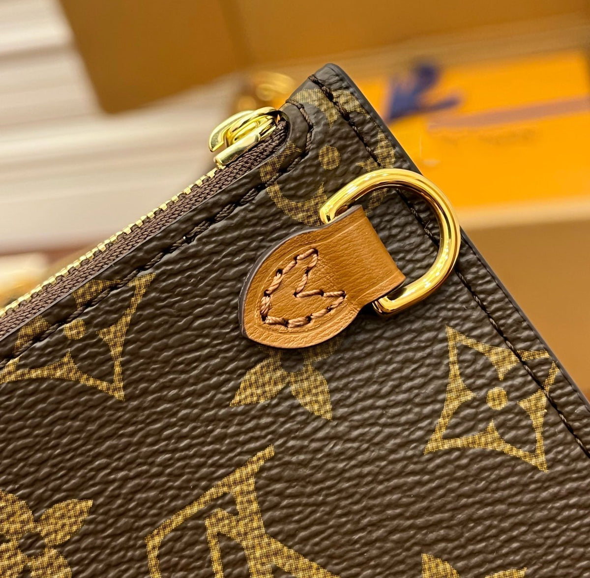 LOOP HOBO TASCHE