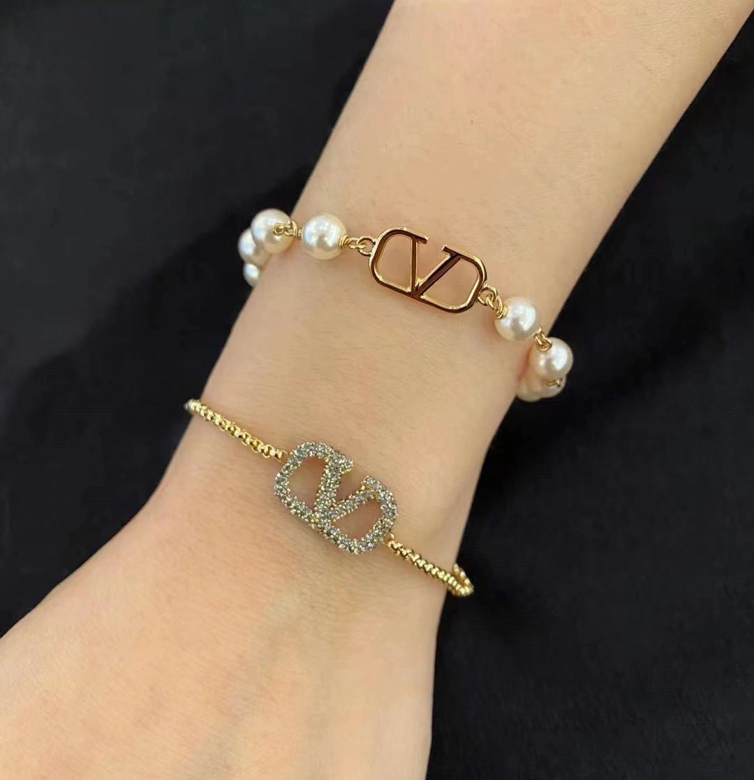 Perlen-V-Armband