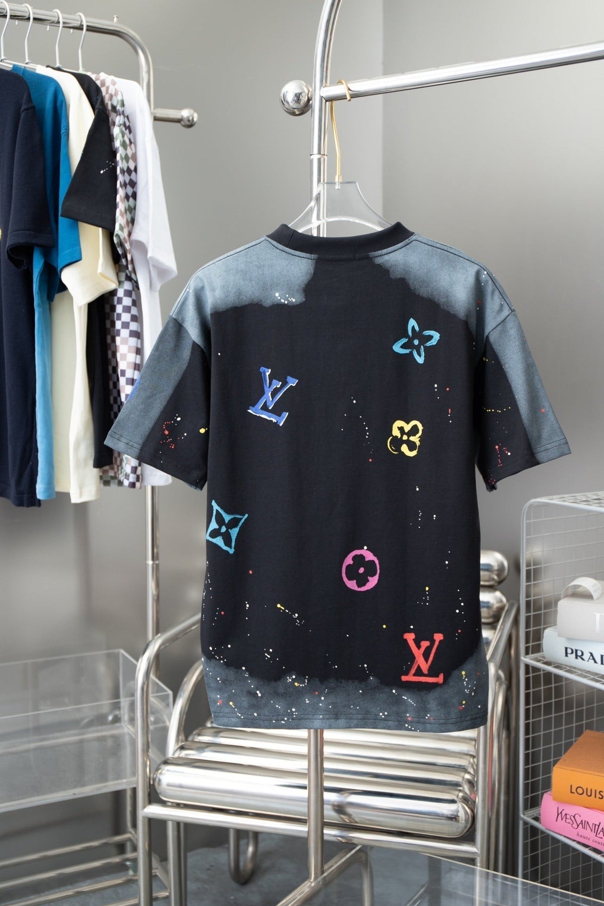 T-Shirt mit Farbverlaufsmuster