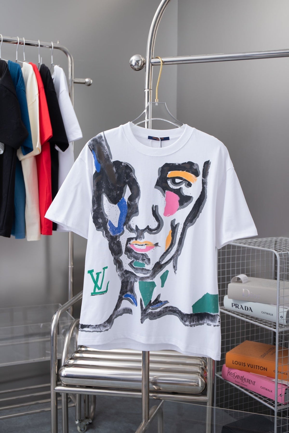 T-Shirt mit Gesichtsdruck