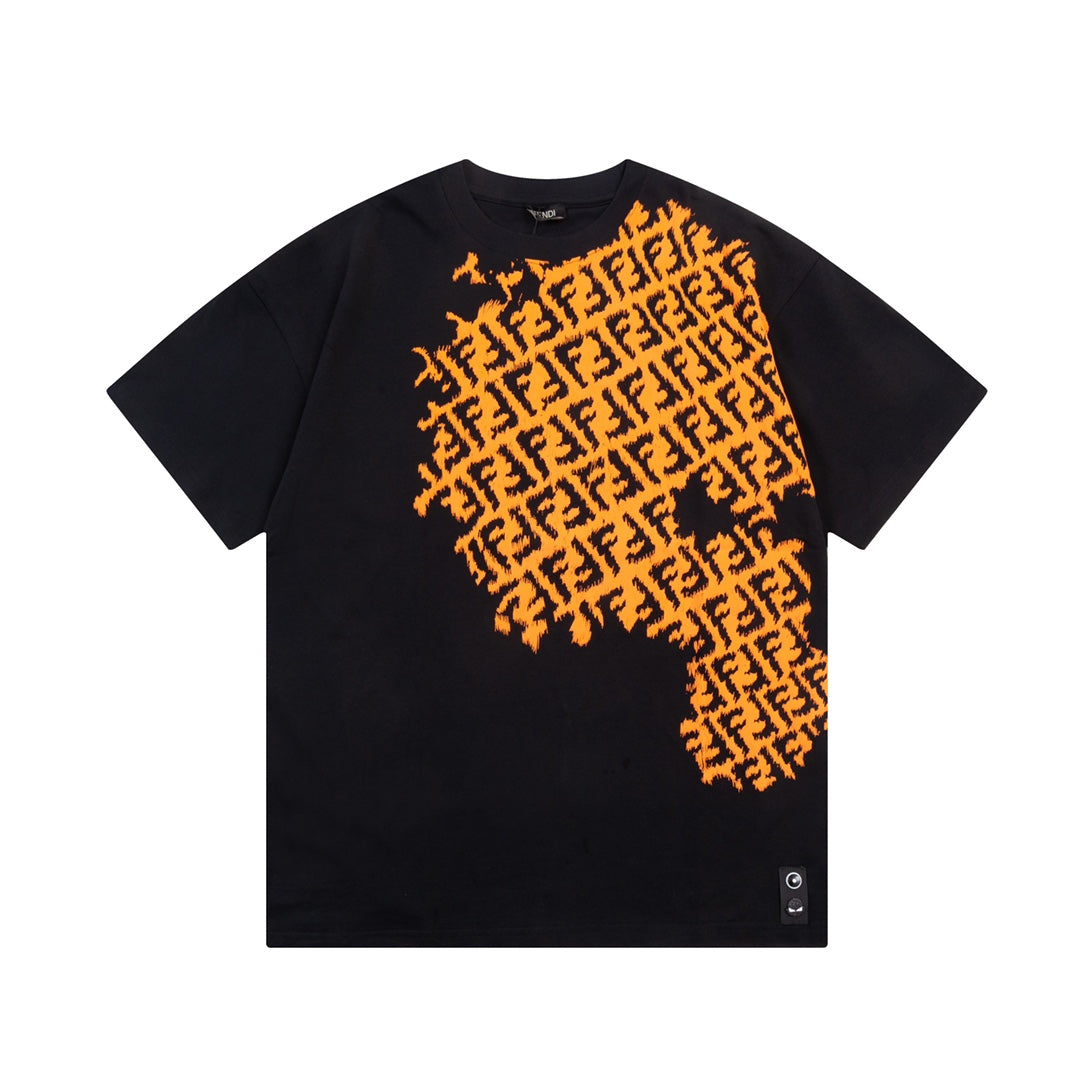 T-Shirt mit halb gedrucktem Logo