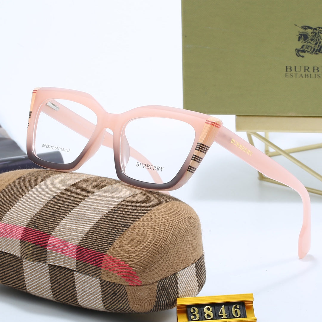 Modische Cateye-Lesebrille im Karodesign