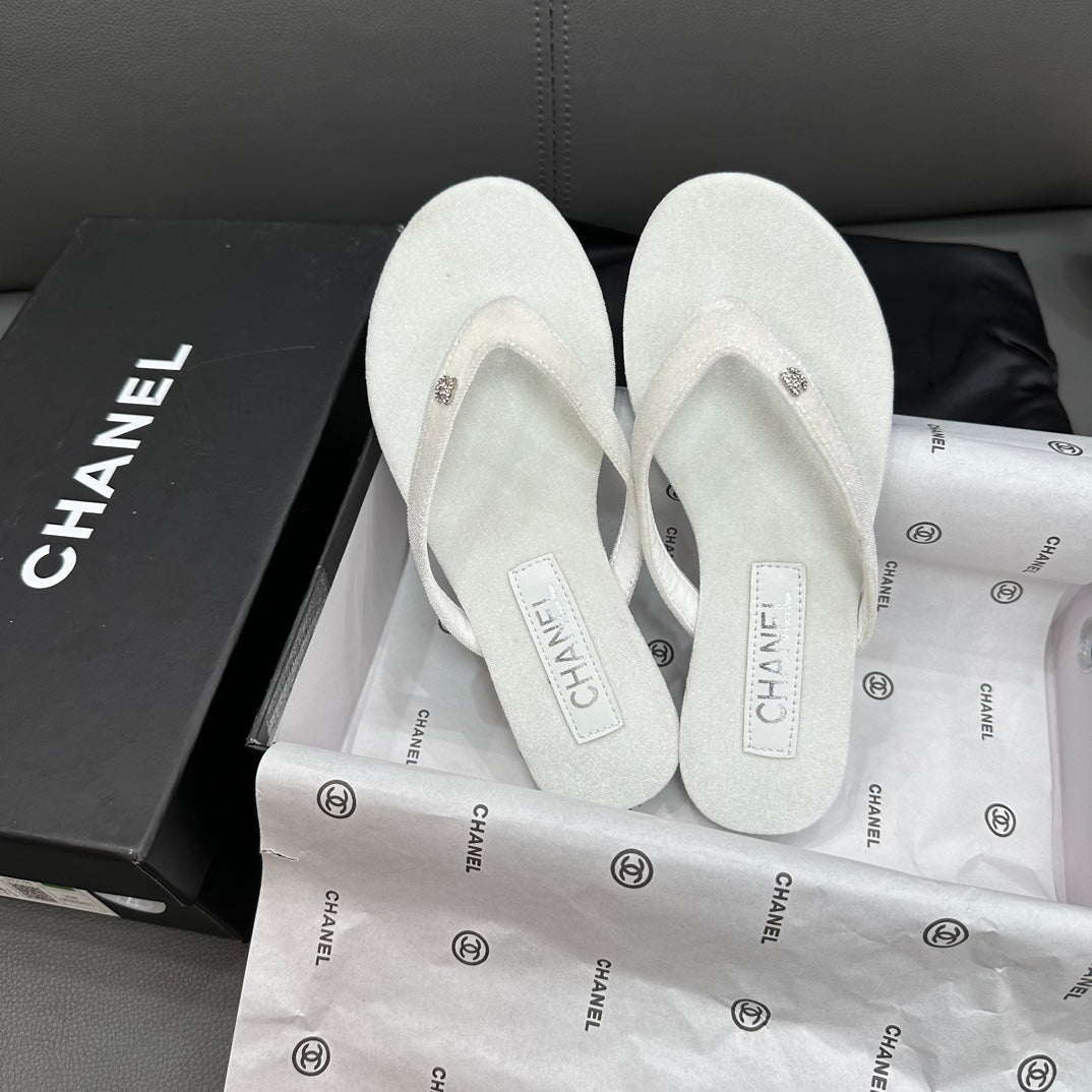 Flip Flops mit Strassstein-Logo
