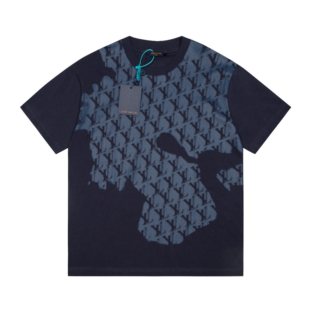 Dunkelblaues T-Shirt mit Allover-Print