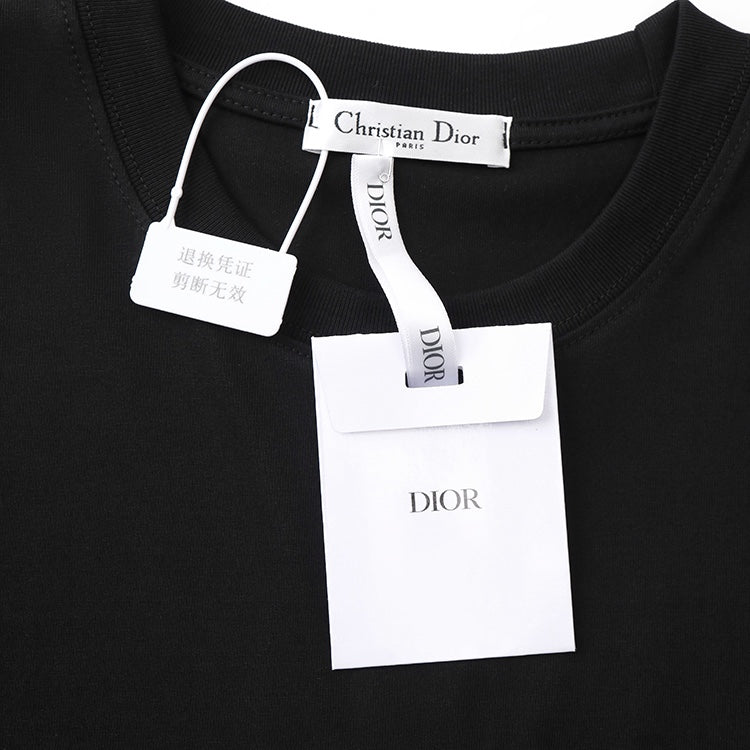 Mode-T-Shirt mit Buchstabenaufdruck