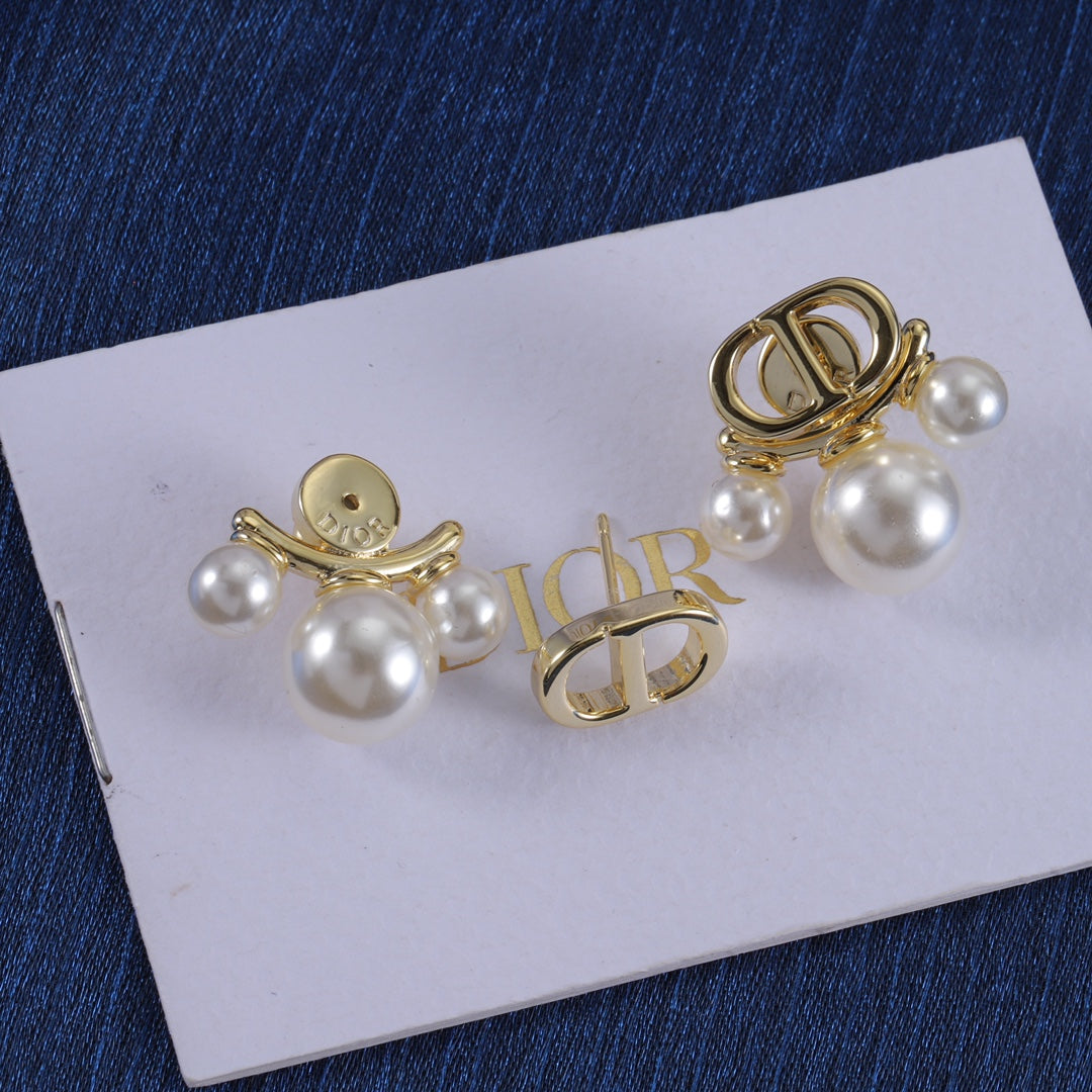Vintage Perlenohrringe mit Tropfen