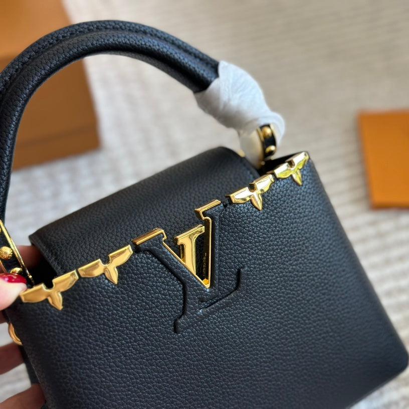 Black Capucines Metall-Monogram-Tasche