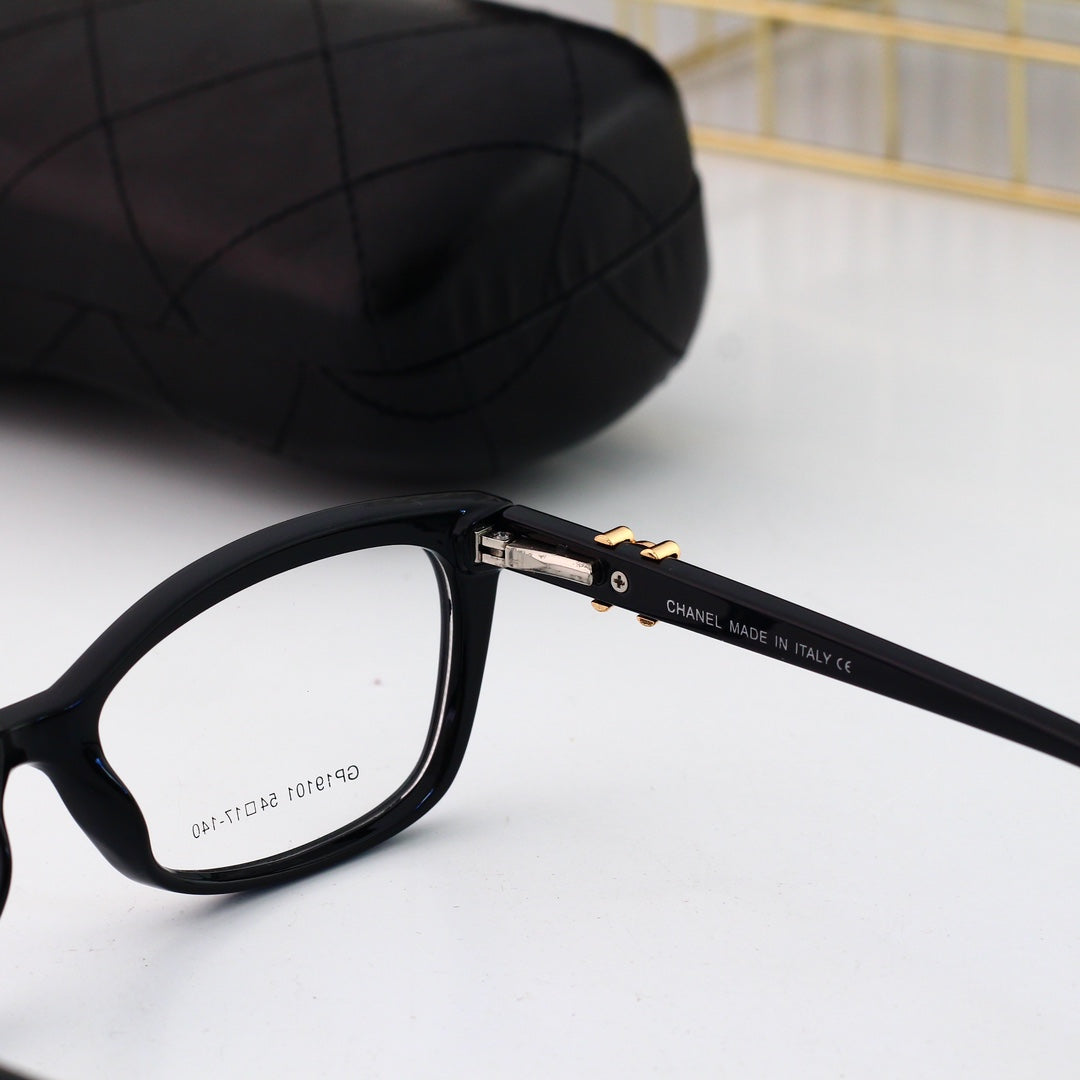 Modische Strass-Logo-Brille