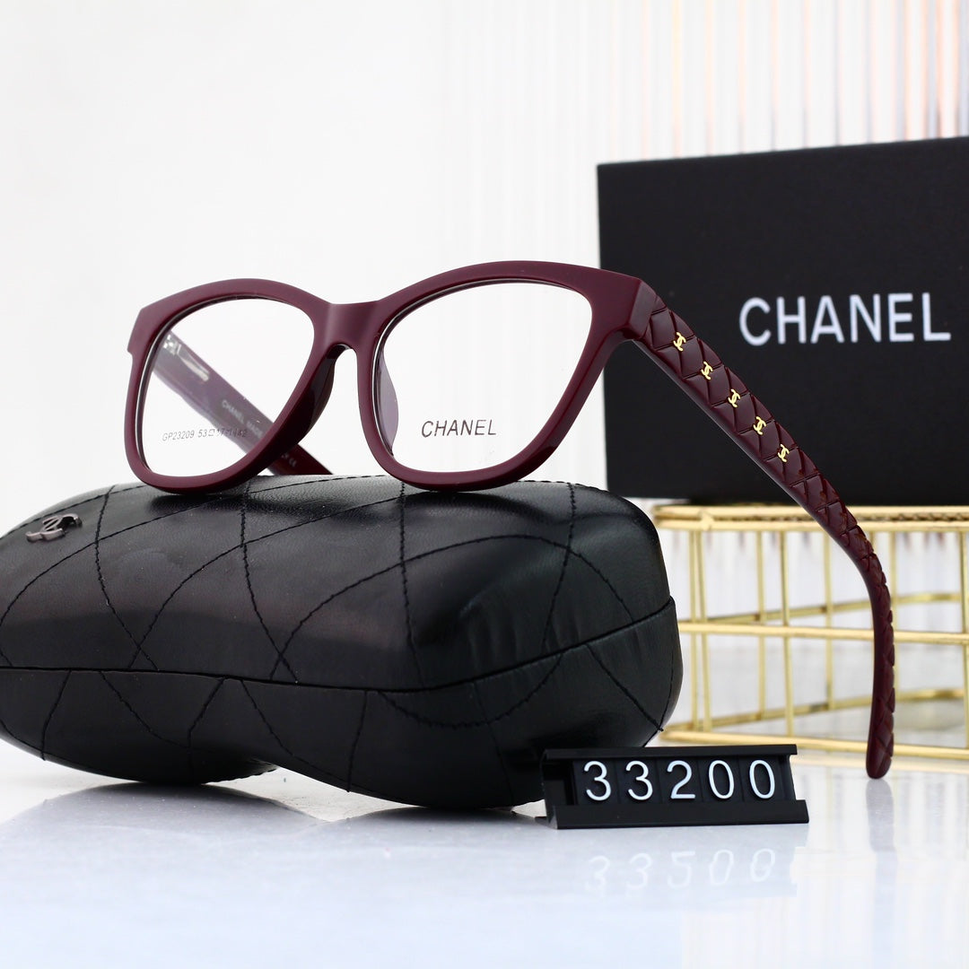 Elegante Brille mit Metallrahmen