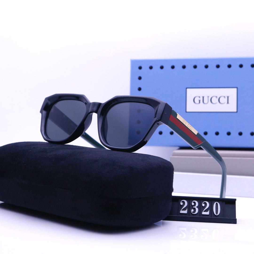Fashion-Sonnenbrille mit gestreiften Bügeln