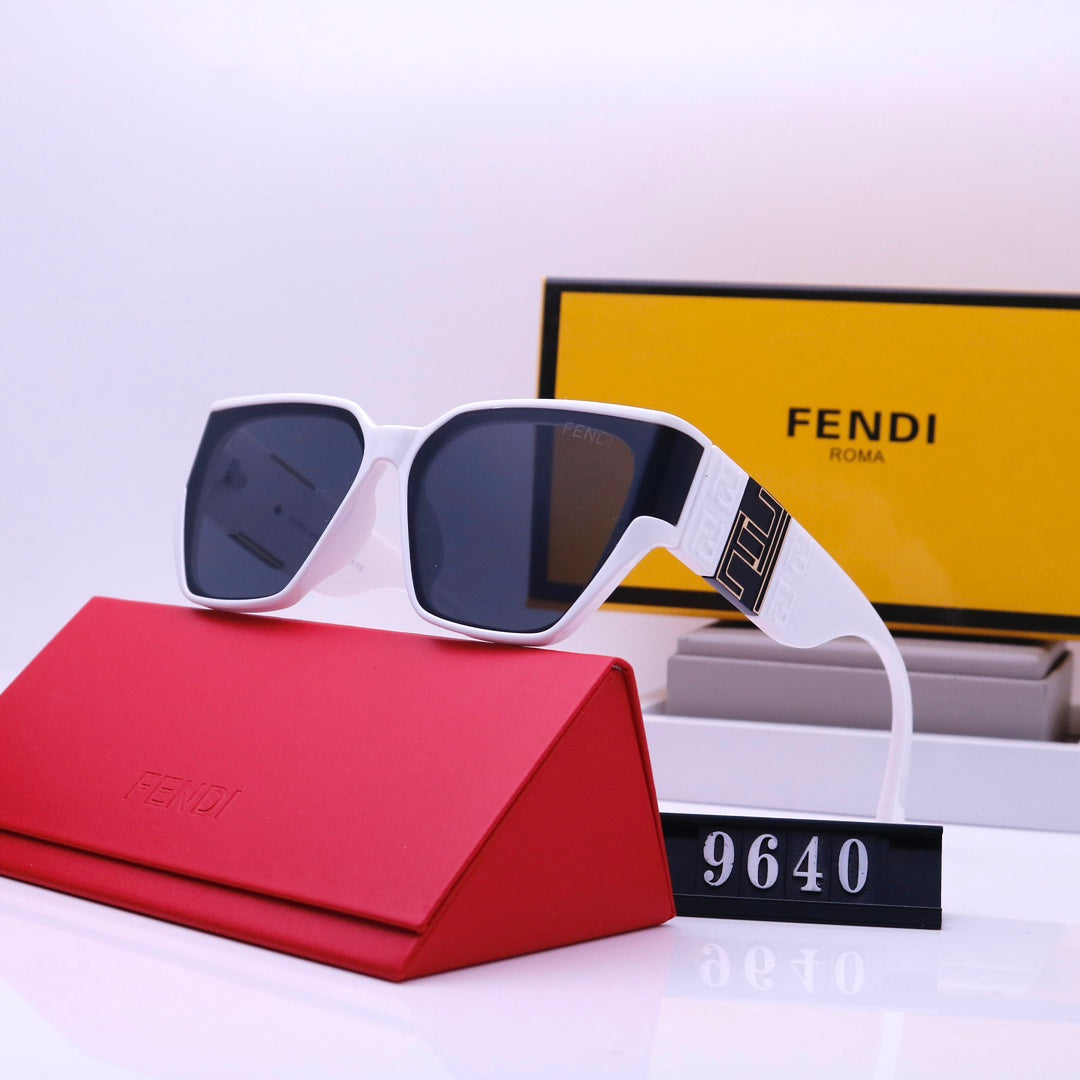 Modische Sonnenbrille mit F-Prägung