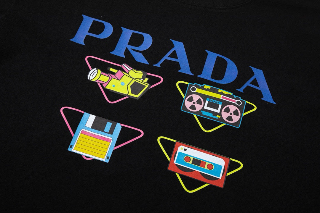 Einfaches bedrucktes T-Shirt