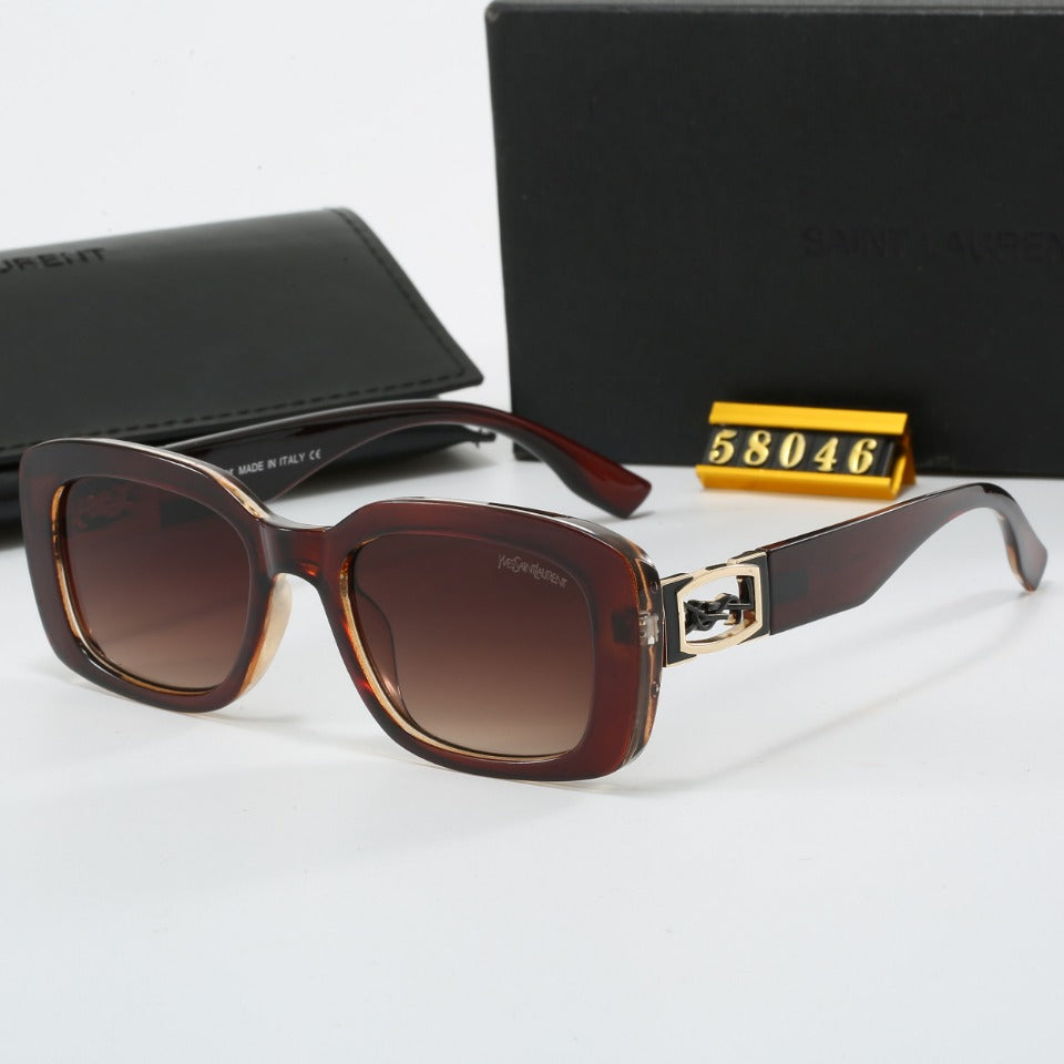 Retro Sonnenbrille mit schwarzem Logo und Gravur