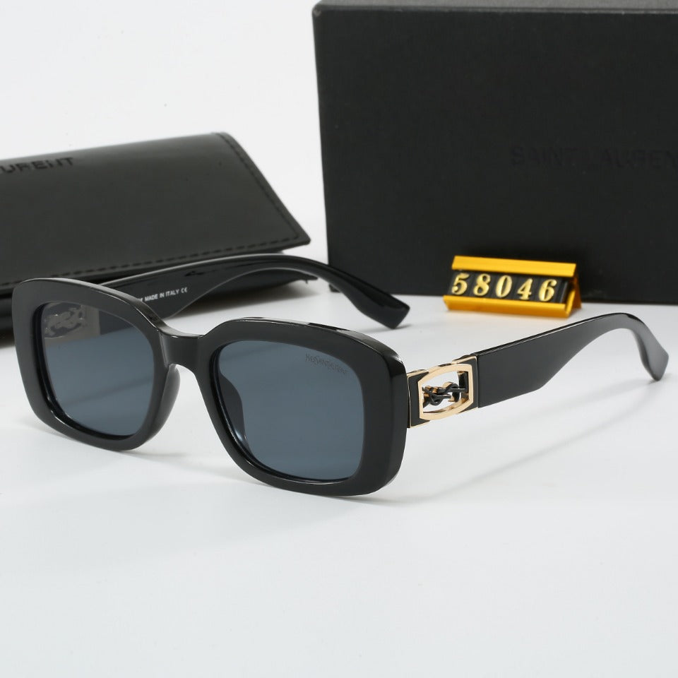Retro Sonnenbrille mit schwarzem Logo und Gravur
