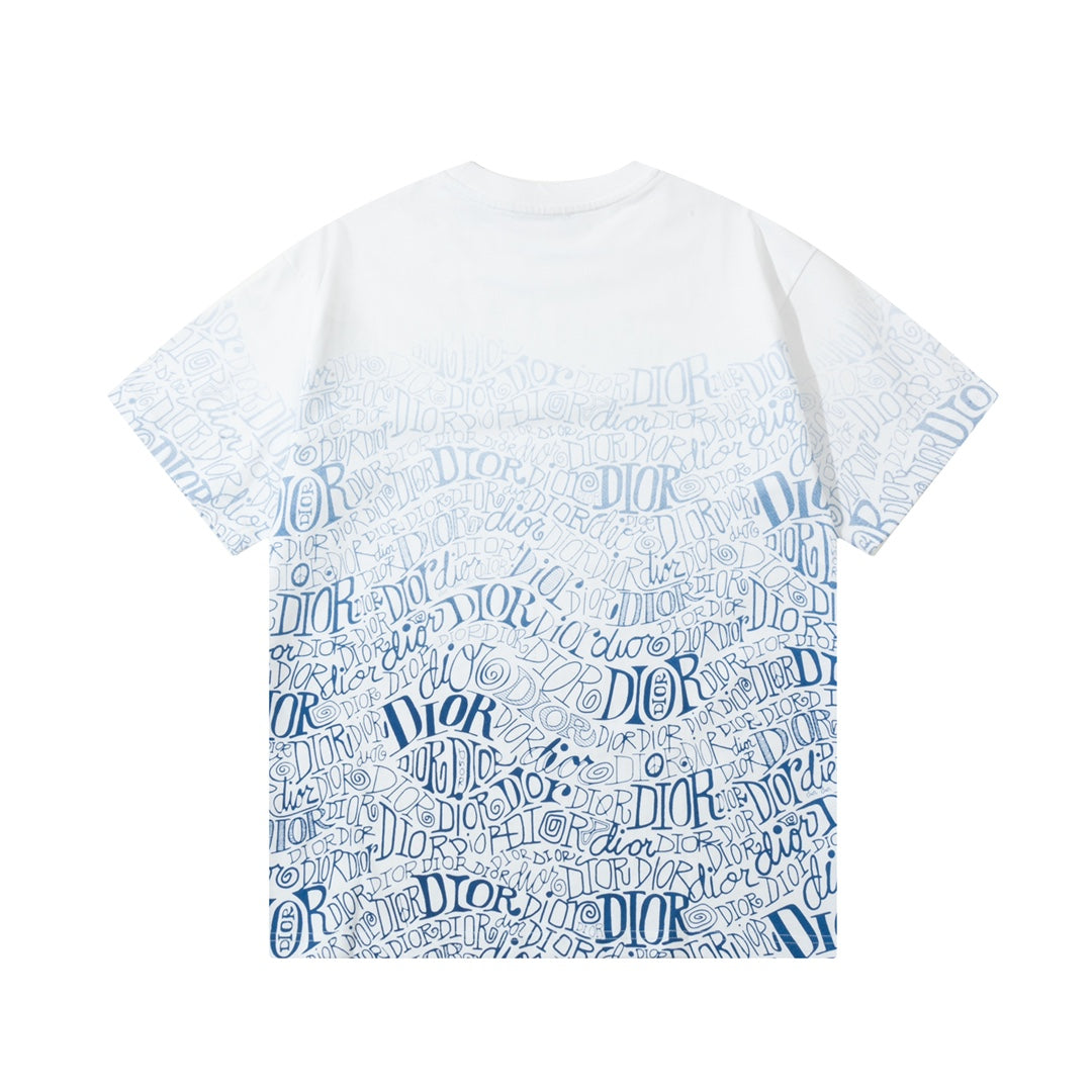 T-Shirt mit Farbverlauf im Direktsprühdruck