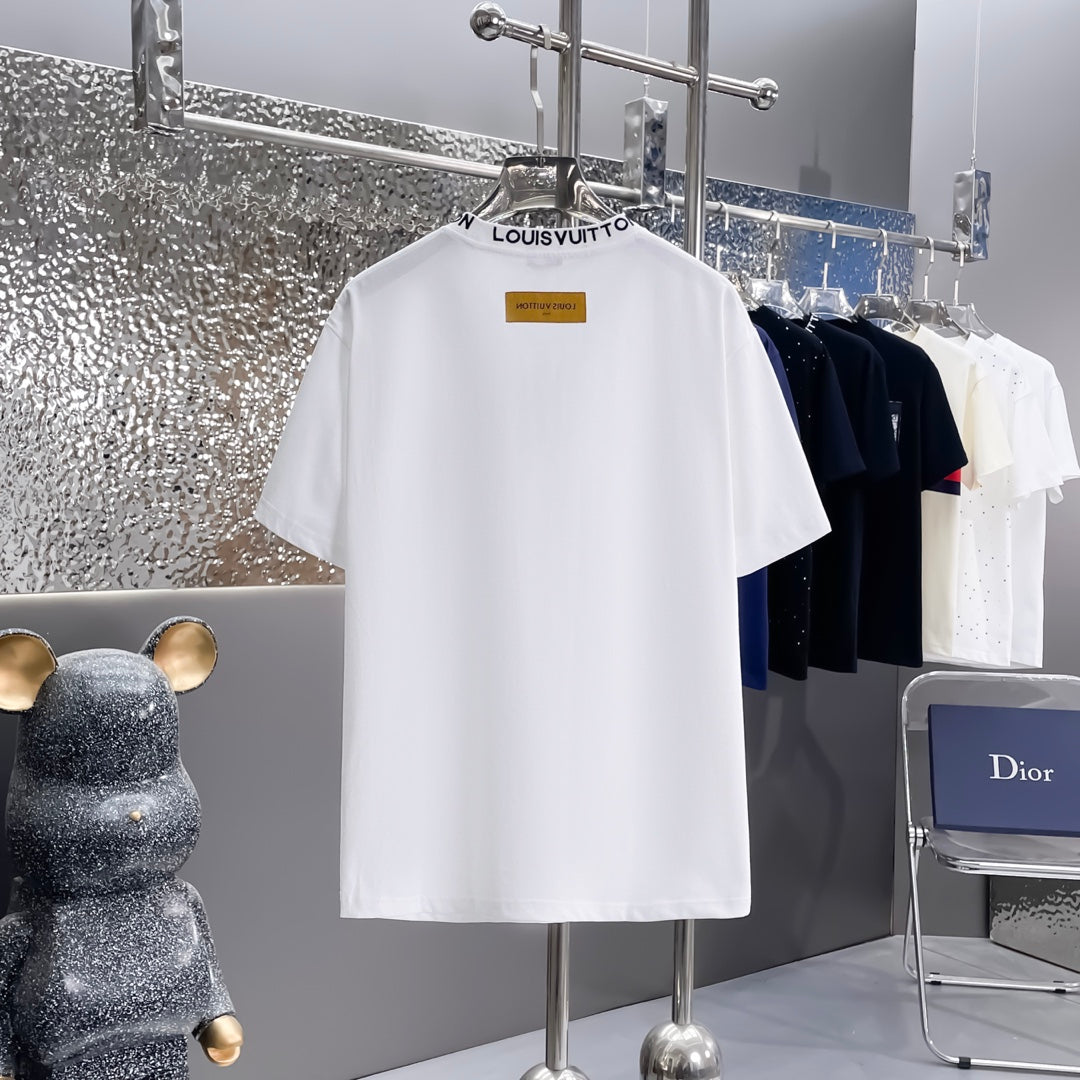 Leder-Taschen-T-Shirt