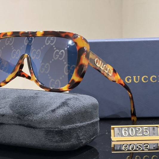 Große einteilige modische Sonnenbrille