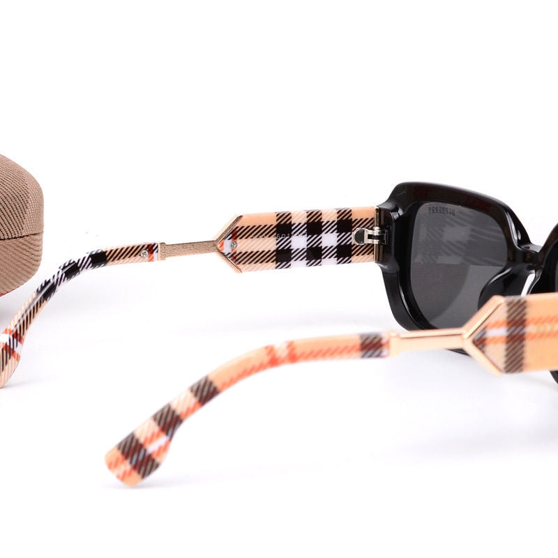 Polarisierte Retro-Sonnenbrille mit Schachbrettmuster