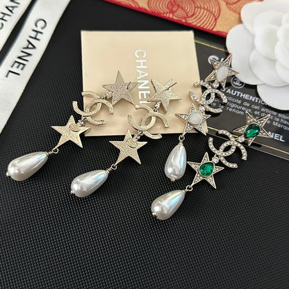 Elegante Ohrringe mit Edelsteinen