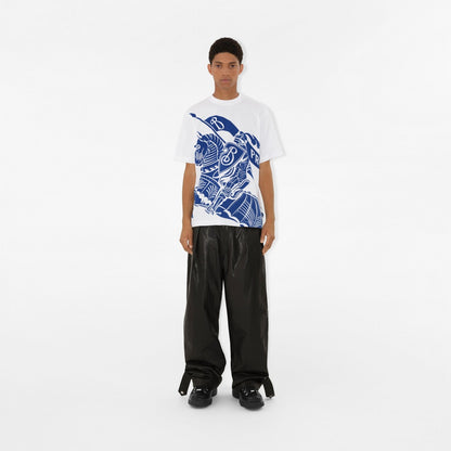 Blaues Ritter-Print-T-Shirt